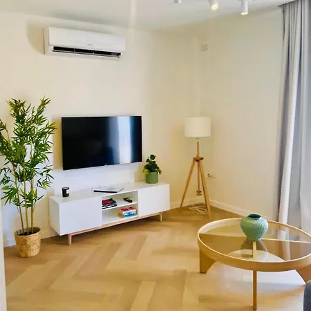 4 Kj One Bedroom Mellieħa